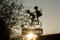 bicycle sign welcome