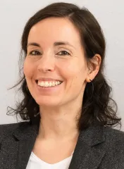 Julia Asbrand