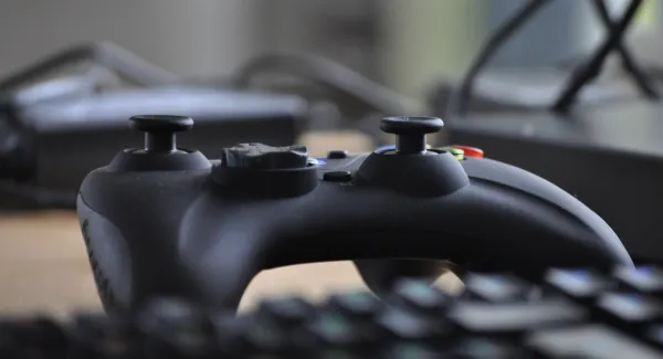 Gewalt erzeugt Mediengewalt - oder umgekehrt? Über den Zusammenhang von Aggression und der Nutzung digitaler Spiele