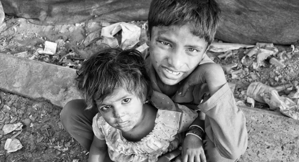 Leid und Mitleid: Mediendarstellungen humanitärer Katastrophen und deren Wirkung