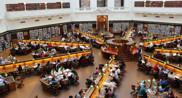 Gieriger Betriebswirt, idealistischer Sozialwissenschaftler – alles nur Klischee? 