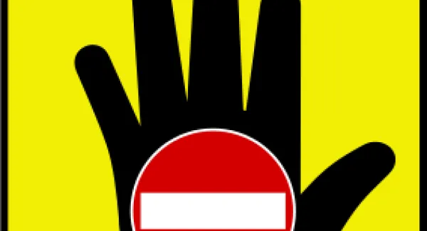 Geisterfahrer und andere Verwirrte – Der blinde Fleck für eigene Urteilsverzerrungen bei politischen Diskussionen