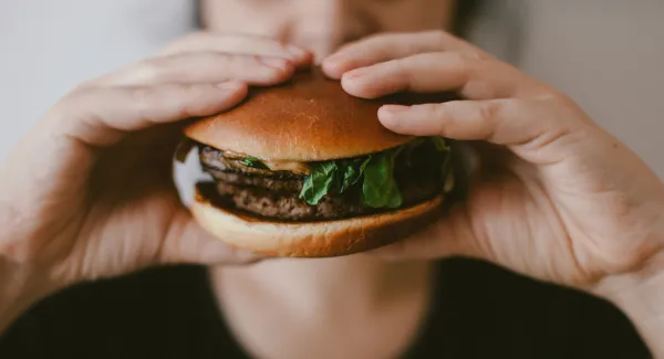 Können deine Erwartungen an Hunger deine Konzentration beeinflussen?
