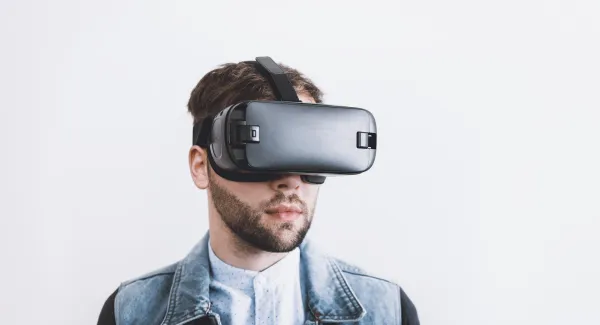 Virtuelle Realität: Kann die “Empathie-Maschine” Vorurteile bekämpfen?