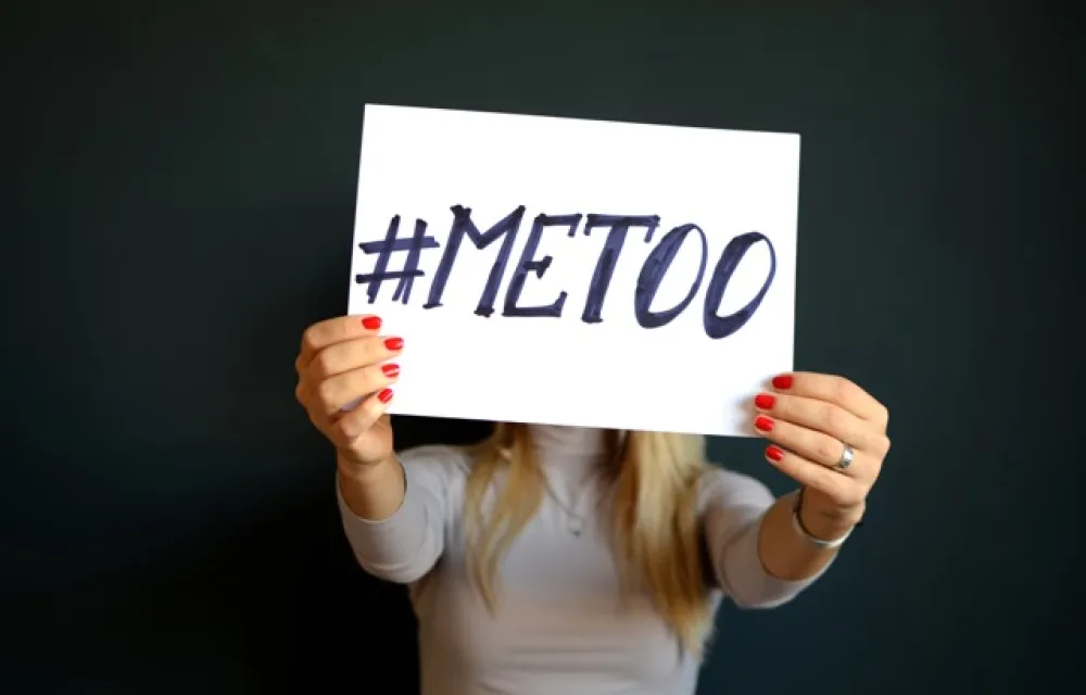 Nur ein Kompliment? Warum auch positive Geschlechter-Stereotype sexistisch sein können