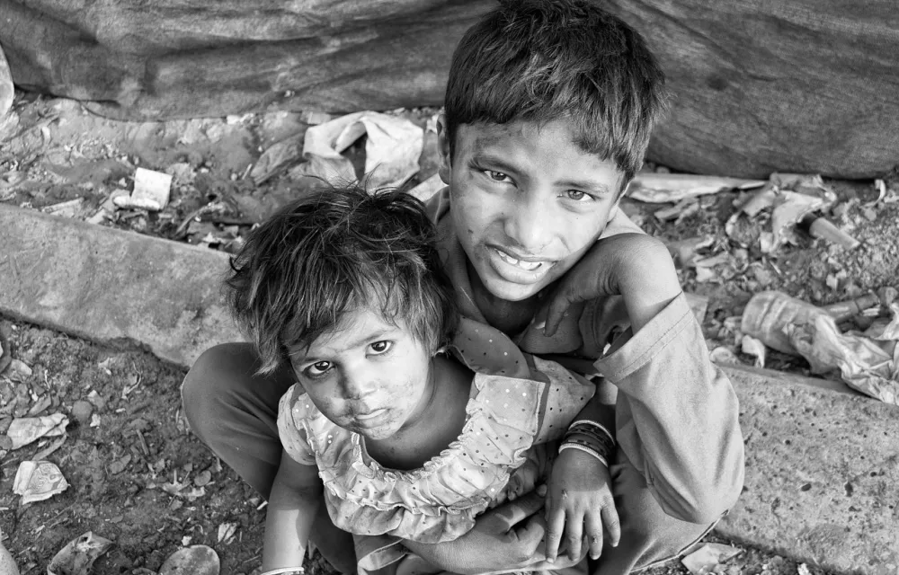 Leid und Mitleid: Mediendarstellungen humanitärer Katastrophen und deren Wirkung