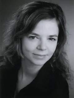 Julia Kneer