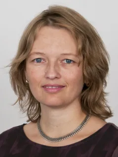 Annette Brose