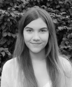 Adina Curtaz