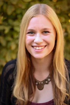 Laura Sperl
