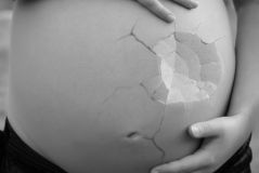 Kinder des Schreckens – Was bedeutet ein traumatisches Erlebnis während der Schwangerschaft für das Kind?