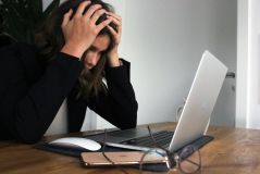 Arbeitslosigkeit und chronischer Stress: Was können wir aus Haarproben lernen?