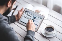 Kein Weg zurück: Warum Fake News über Corona hängenbleiben, selbst wenn wir wissen, dass sie falsch sind