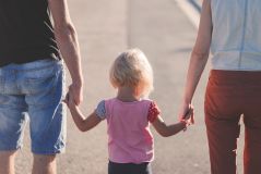 Sportlich aktiv hinter den Kulissen: Wie Eltern den Weg ihrer Kinder zu Olympia begleiten