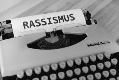 Sozialpsychologische Konzepte von Rassismus und Möglichkeiten, gegen Rassismus vorzugehen
