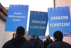 Radikalisierung der Aufnahmegesellschaft: Die Rolle von Medienberichten