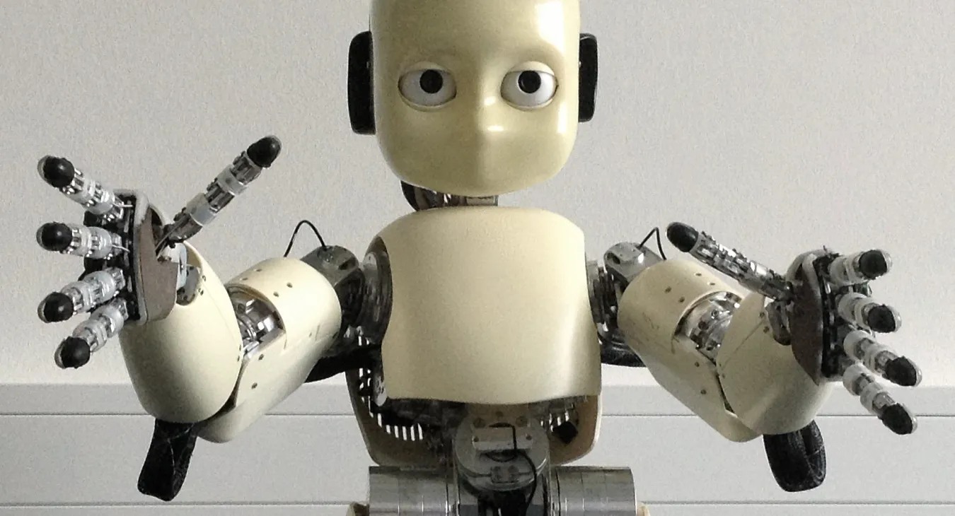 Roboter im Gruselgraben:  Warum uns menschenähnliche Maschinen oft unheimlich sind 
