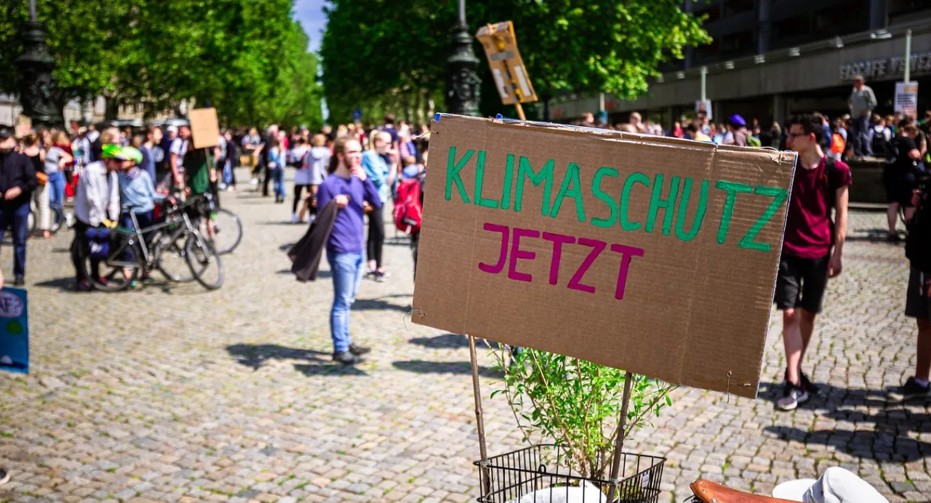 „Weiß und gebildet?“ Auf dem Weg zu einer divers(er)en Klimaschutzbewegung